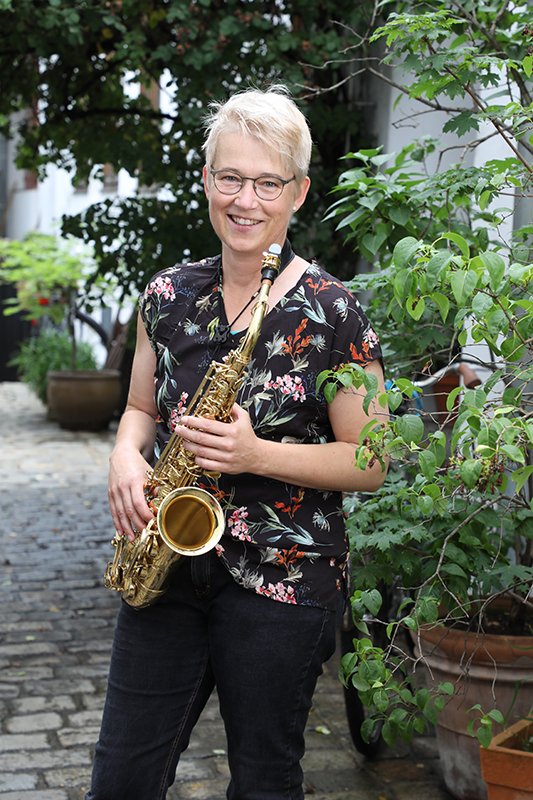 'Ich brauche das Saxofon', sagt Barbara K. (c) SilviaBins